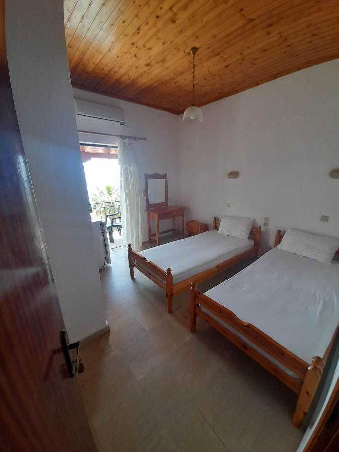 Christina Sunny Rooms Lúca Kültér fotó